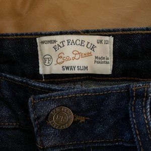 Fat Face UK Sway Slim Jeans in Mid Wash Size UK 12